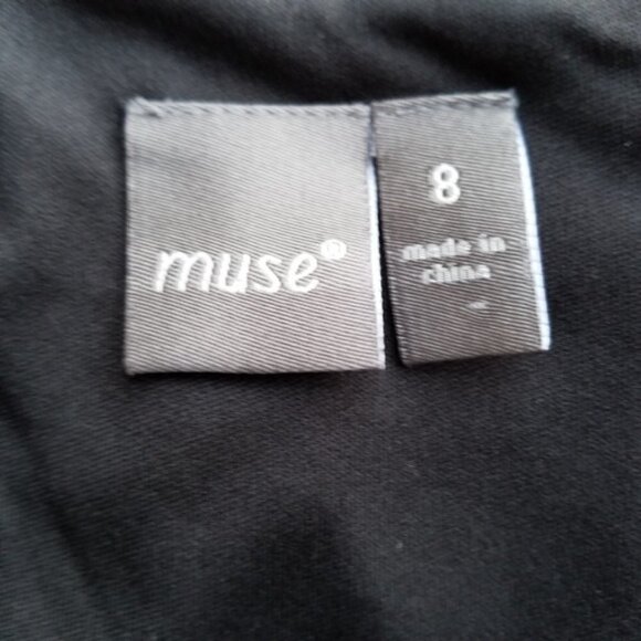 Muse dress (8) - Picture 4 of 4
